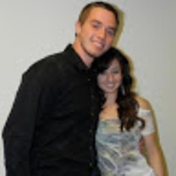 Meet your Posher, Brittney - Picture 1 of 1